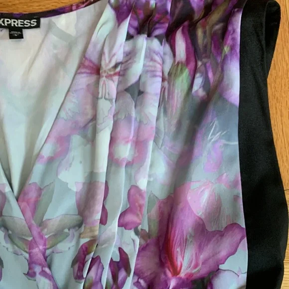 COPY - EXPRESS NWOT Dress - Picture 5 of 11